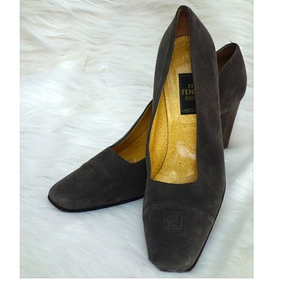 Authentic FENDI Vintage SCARPE Pumps Brown SUEDE Leather Stacked HEELS w/ LOGO! - Picture 1 of 11